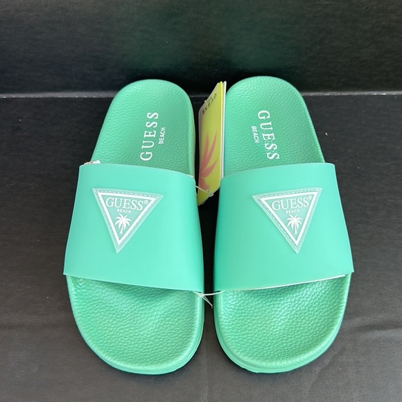 New GUESS Women,s/GIRLS Beach Sandals SZ 37 - Picture 1 of 4